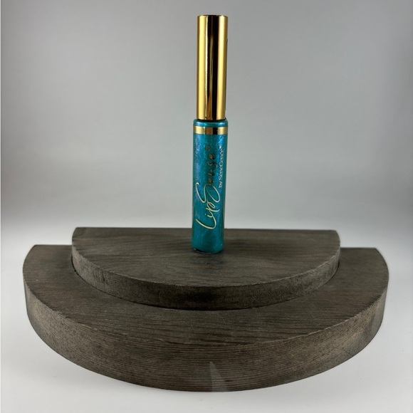 Lipsense Snow Cone NEW Cool Shimmer Turquoise Blue Duochrome Glitter Lipstick - Picture 2 of 7